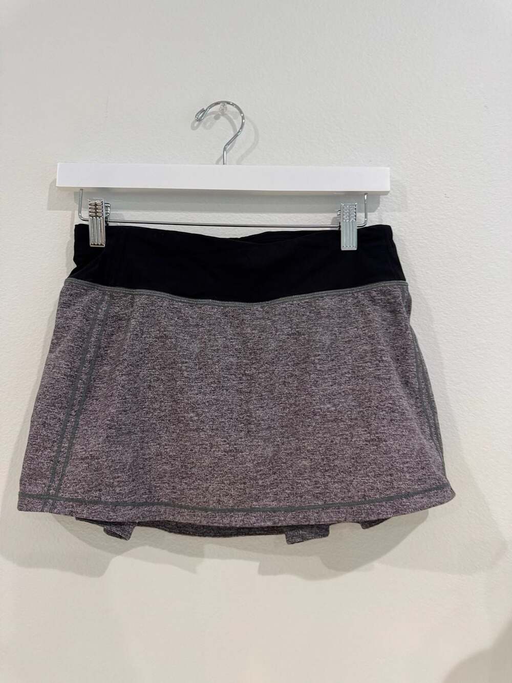 Lululemon Pace Rival Mid-Rise Skort in Heather Lux Multi Black